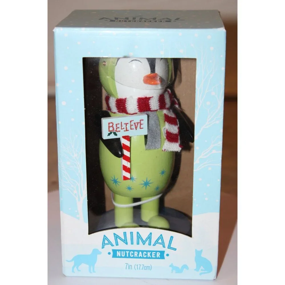 Nutcracker - Animal - Penguin with a scarf 7